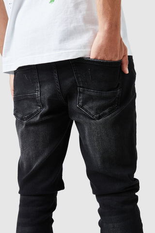 Essentials Slim Jean - Black